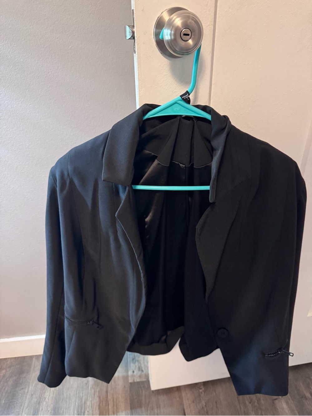 torrid Black Open-Front Blazer Jacket Size 1 Fits like an XXL
